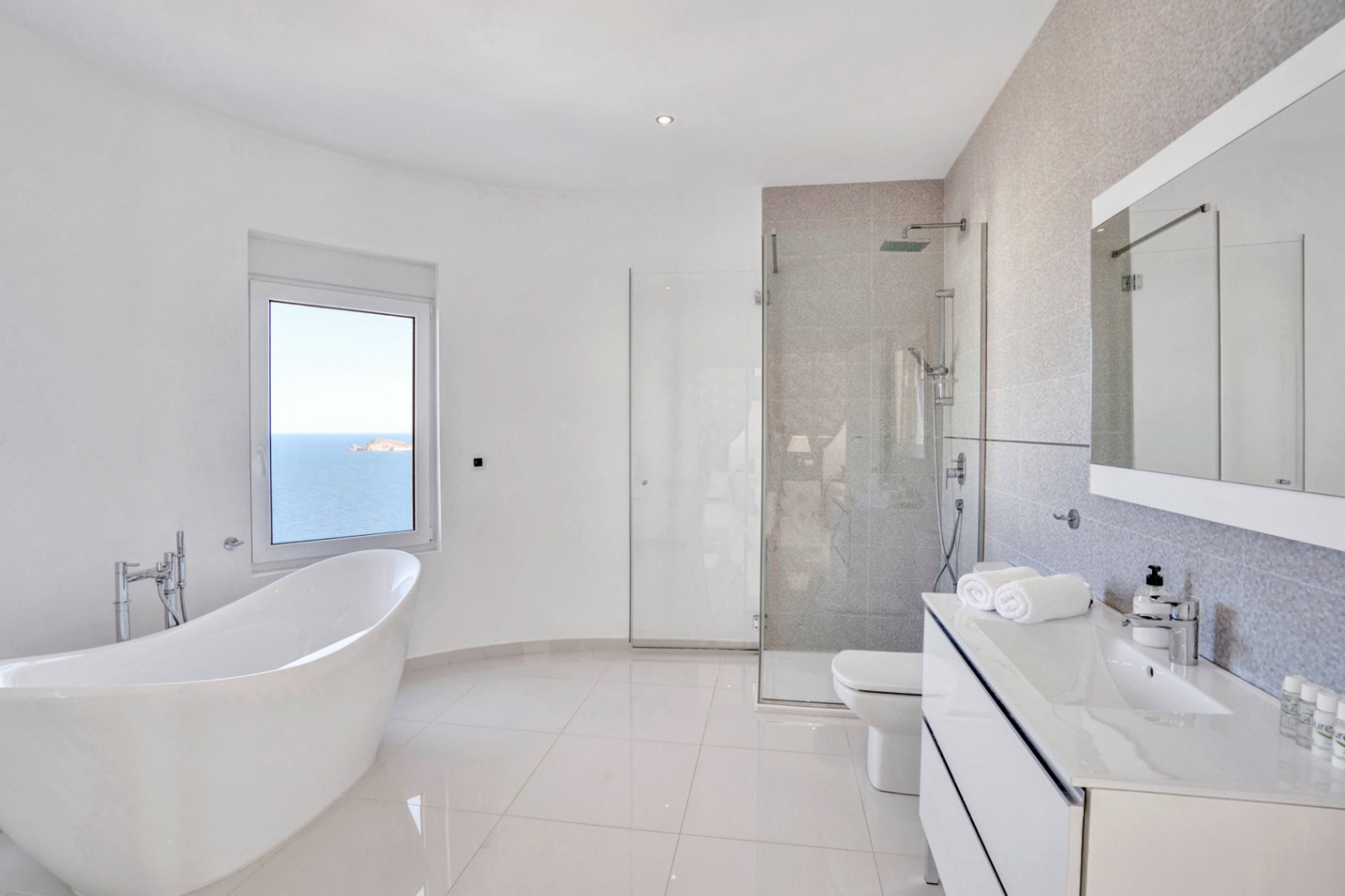 Villa las Nubes - Ultimativer Luxusgenuss mit Panoramablick auf das Meer