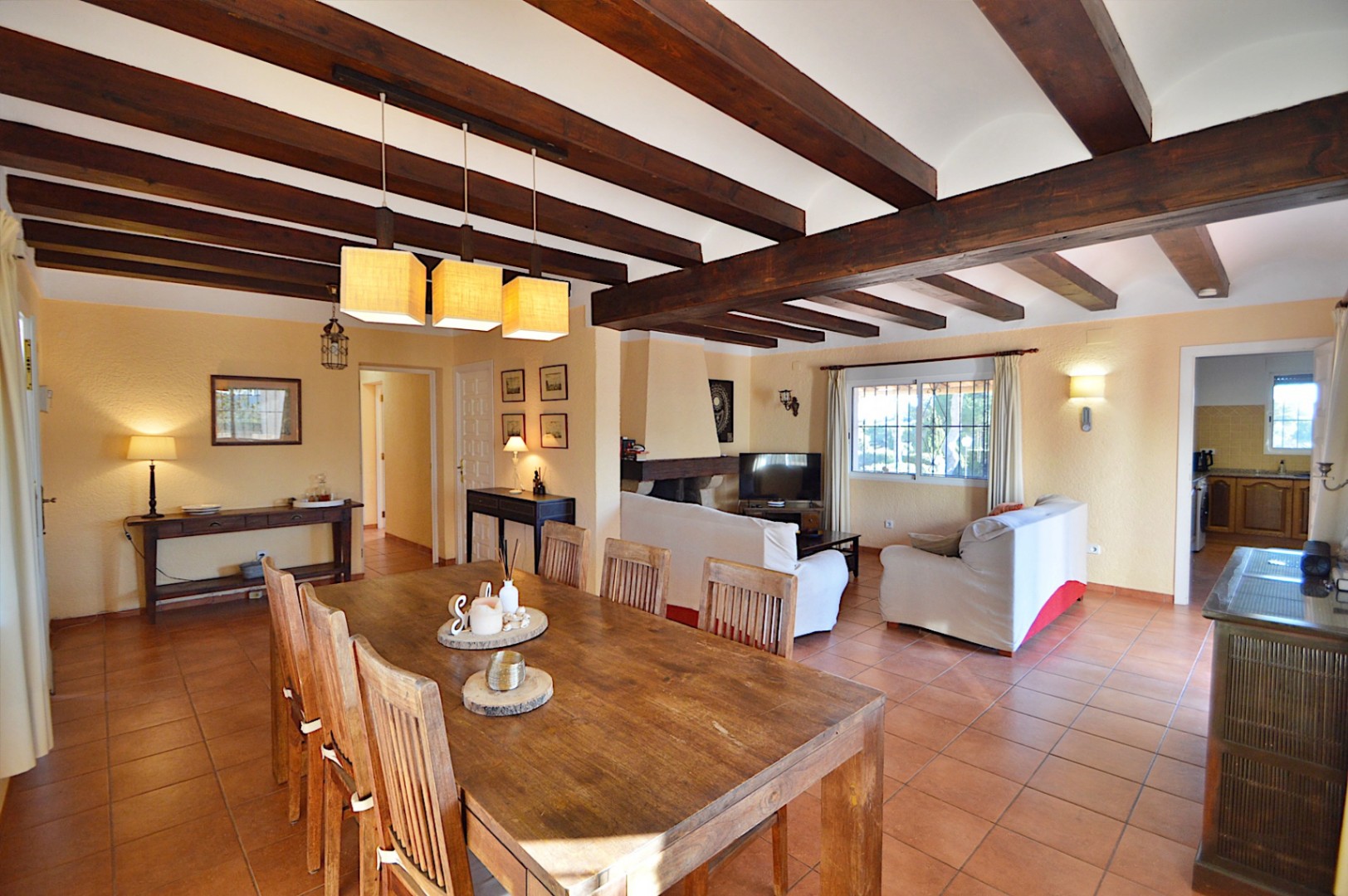 Villa zum Verkauf in Javea mit Gästewohnung